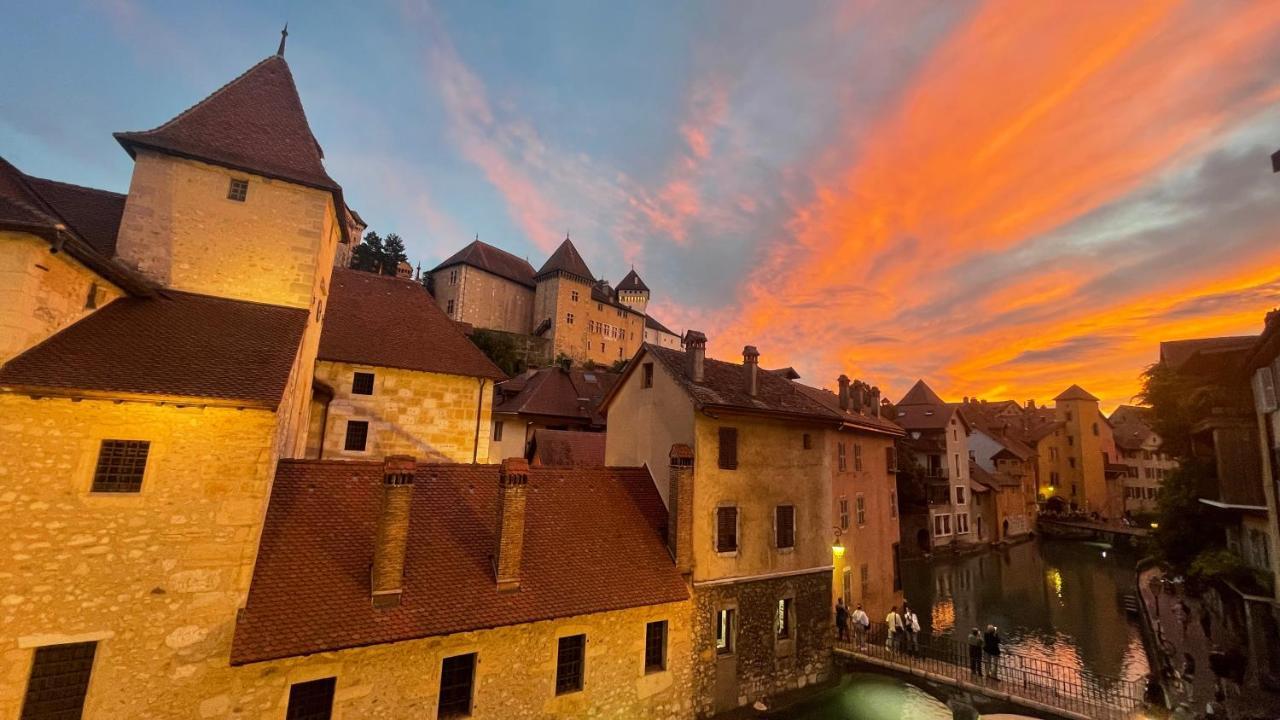 Les Suites D'Anniciaca - Hyper Centre Avec Vue Sur Le Chateau Annecy Buitenkant foto